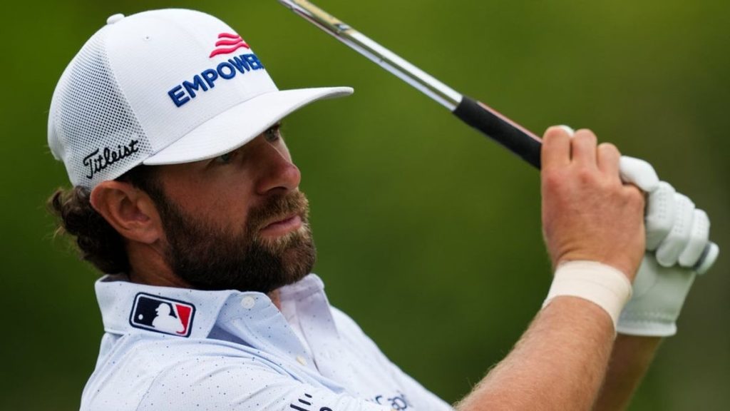 Golf Glance: Final push for FedExCup Playoffs; LIV back at Trump’s course