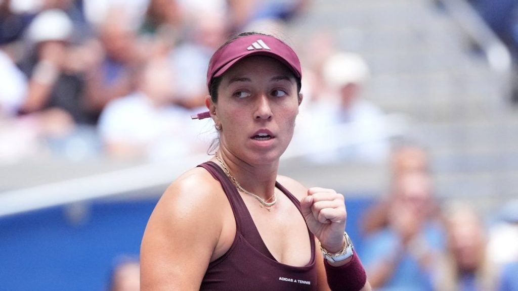 No. 3 Jessica Pegula rallies from slow start to reach US Open fourth round